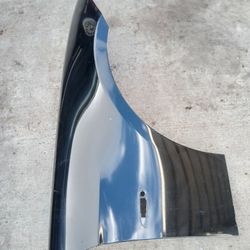 E90 BMW 328i Passenger Fender*Parts*