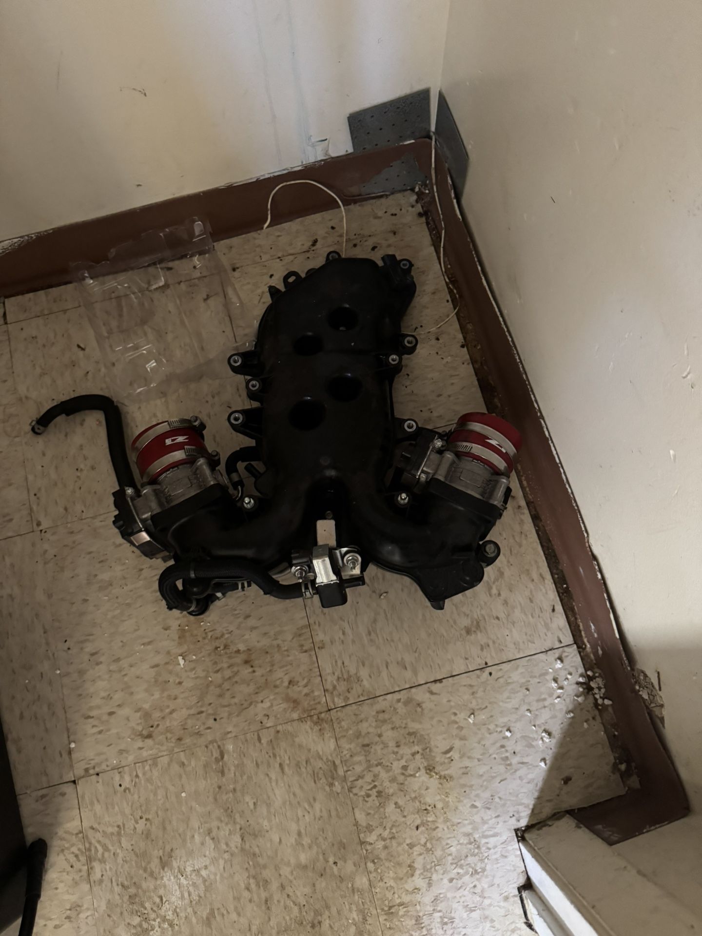 Q50 Intake Manifold
