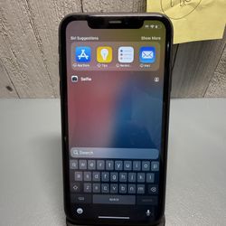 📱 iPhone 11 (64GB) – Unlocked | 97% Battery Health