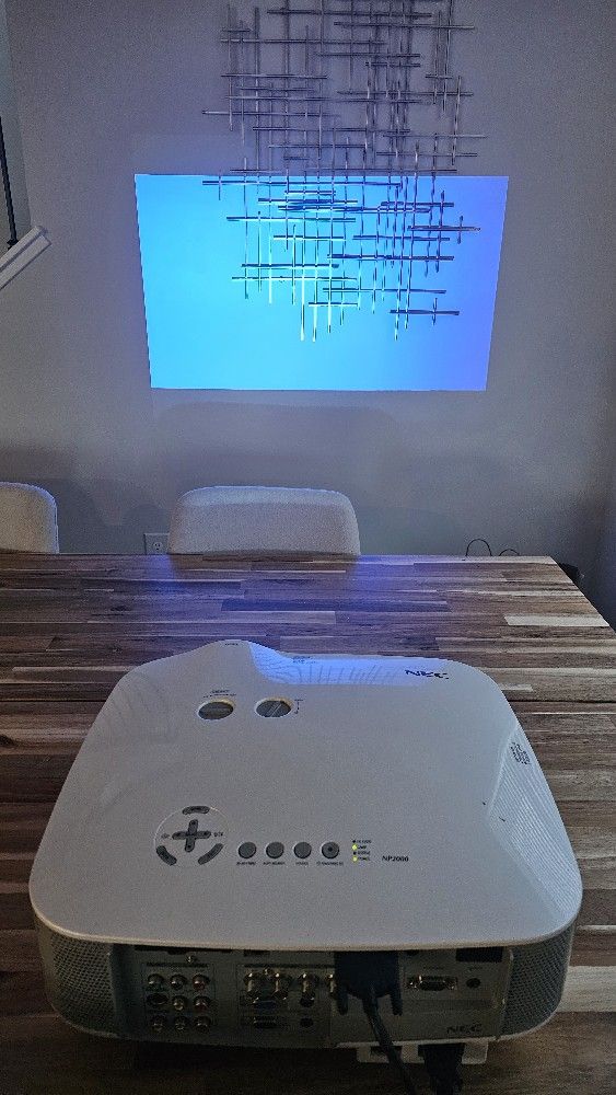 NEC Professional Projector NP2000