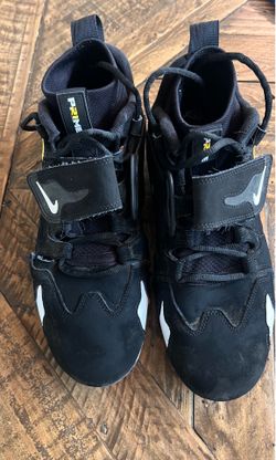 Nike Diamond Turf 96 TD Football Cleats