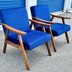 MID CENTURY MODERN STYLE NAUTICAL BLUE ACCENT CHAIRS ARMCHAIR SET