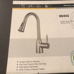 Kitchen Faucet Brand New 
