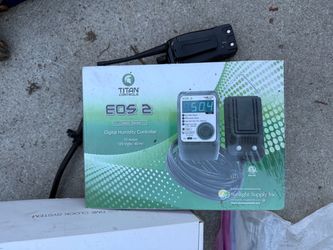 Titan Controls EOS 2 Digital Humidity Controller