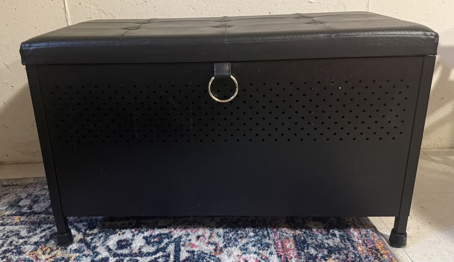 Storage Bench 🏡 🗃️