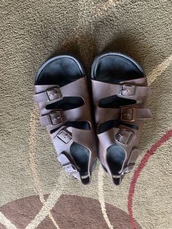 Birkenstock’s size 43