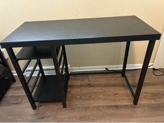 Computer desk