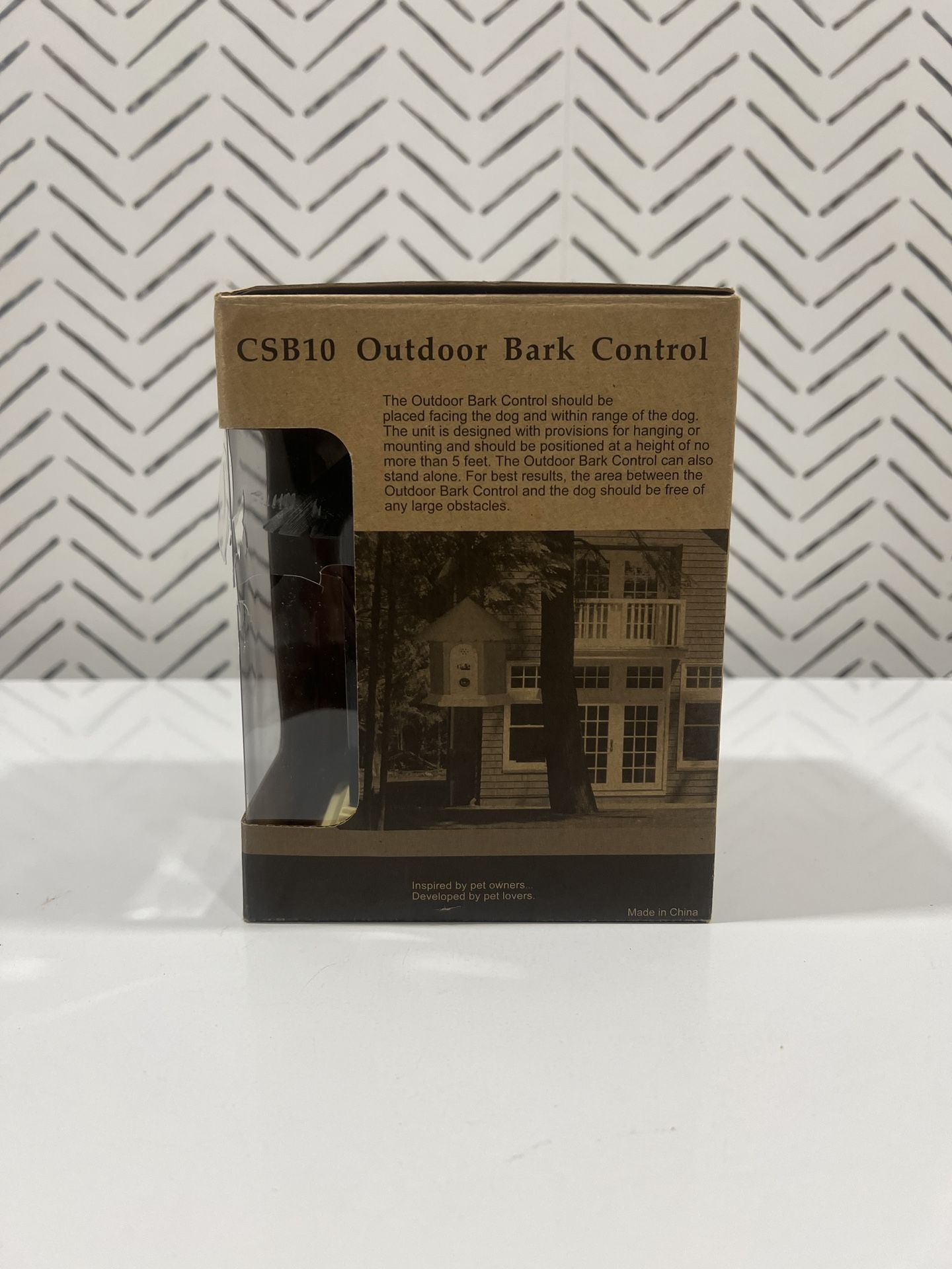 Outdoor Bark Control - Deters Nuisance Barking