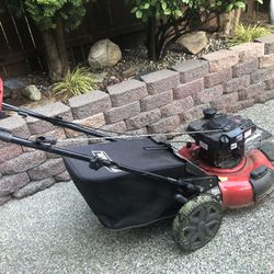 Self Propelled Lawn Mower for sale, Blade spindle broke (see pictures) $50.00 or best Offer. Engine and Self Propelled works great. 