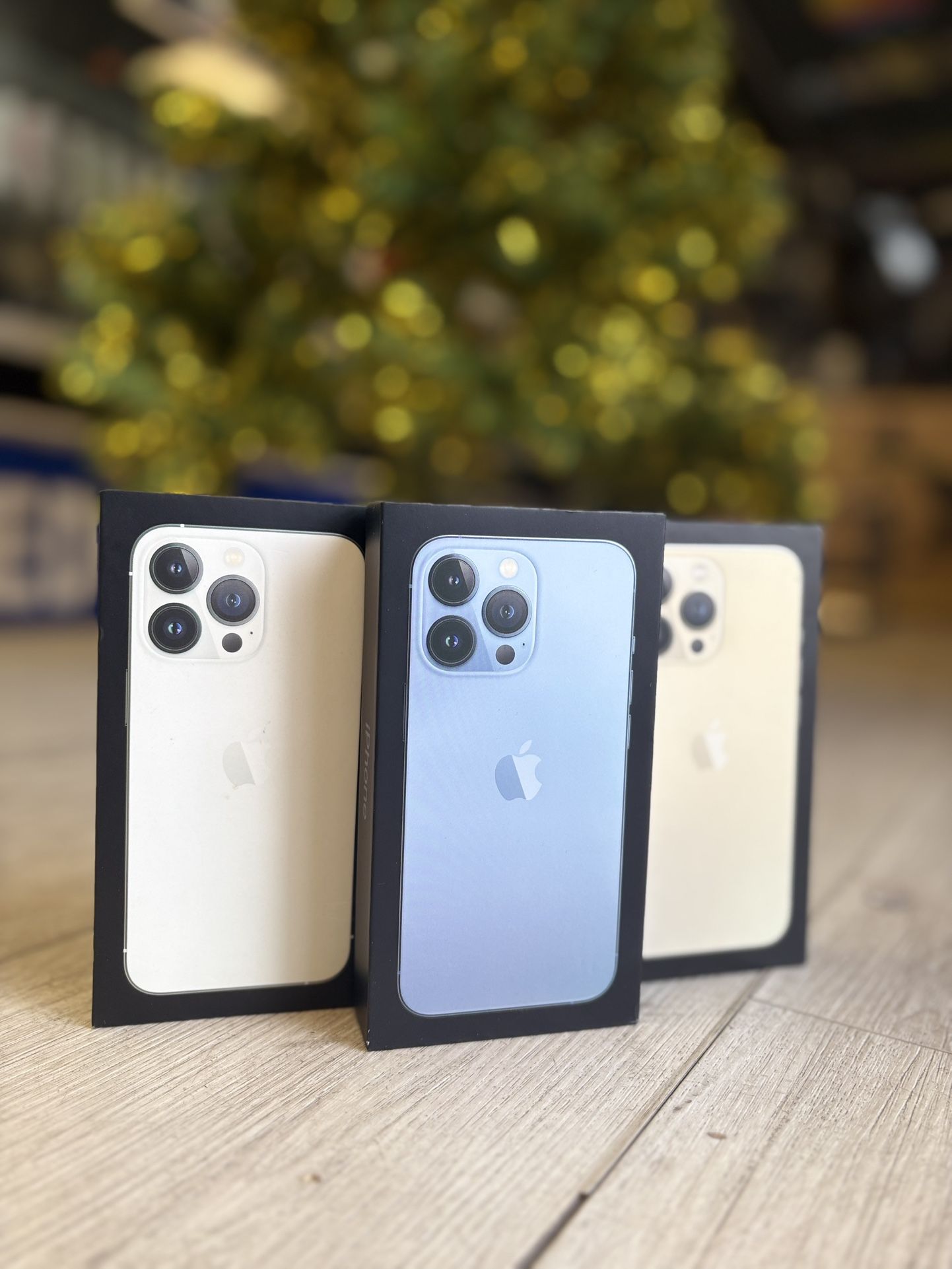 iPhone 13 Pro Max (Unlocked) (Take It Home In Payment/ llévatelo a casa en pagos)