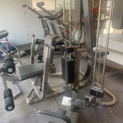 Cal Gym Equipment Los Angeles