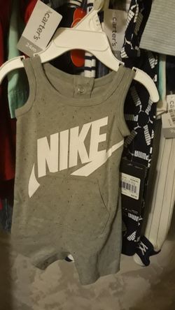 Baby onesie 0-3 months