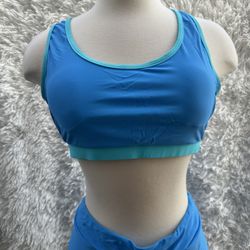 New Wenly Zeng two piece blue size Large swimwear 