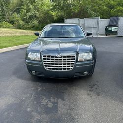 2005 Chrysler 300 Touring