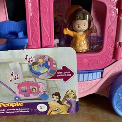 FISHER-PRICE LITTLE PEOPLE PULL ALONG MUSICAL CARRIAGE INCLUDES BELL AND RAPUNZEL   I HAVE ADDED  2 EXTRA LITTLE PEOPLE  AURORA  AND CINDERELLA