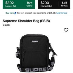 SUPREME SHOULDER BAG