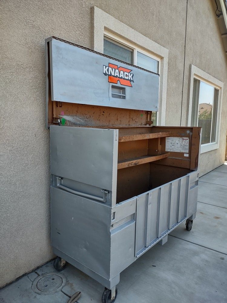 Knaack Tool Box for Sale in Lathrop, CA OfferUp