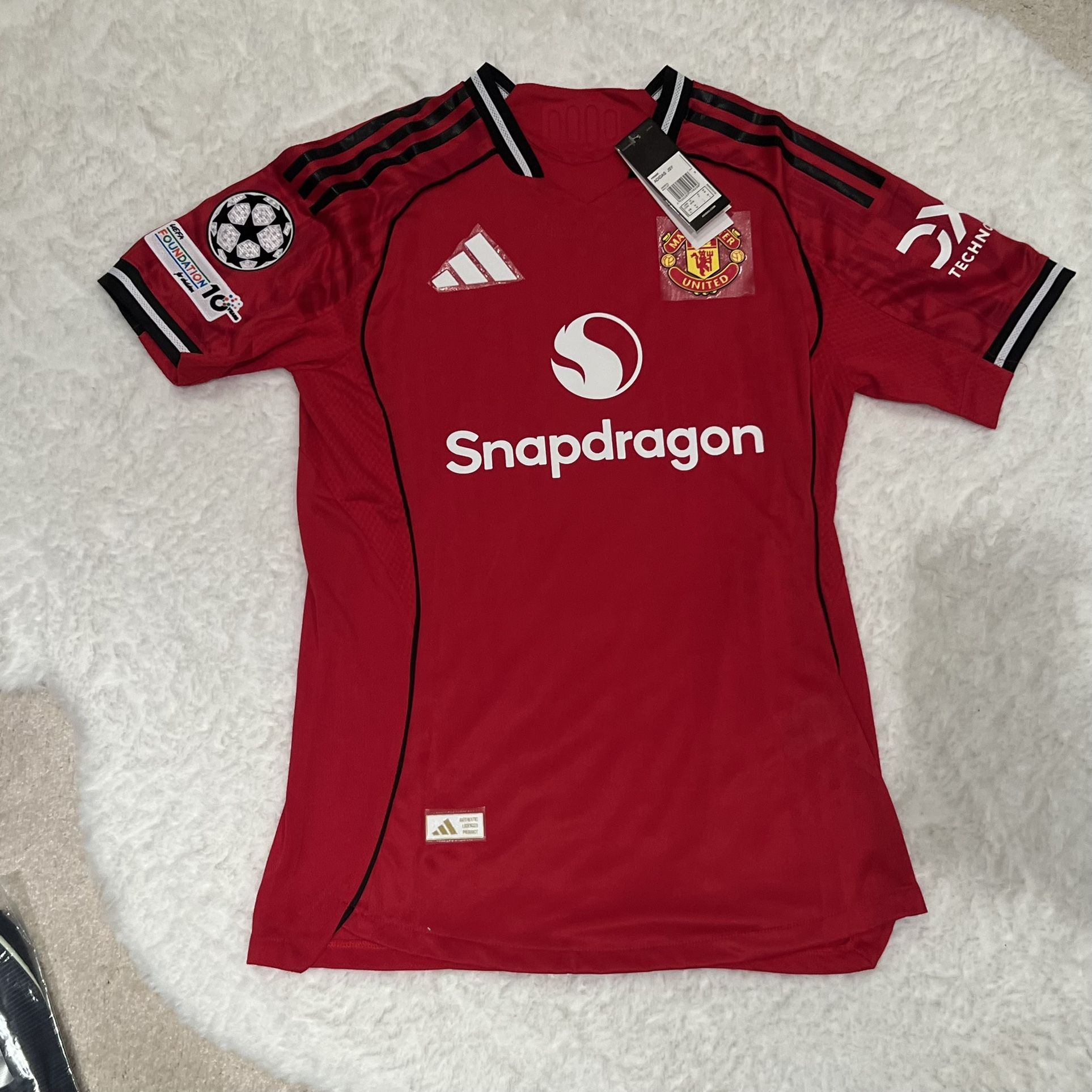 25-26 Manchester United Jersey