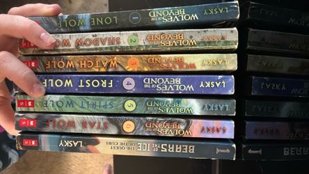 Book set wolves of beyond
