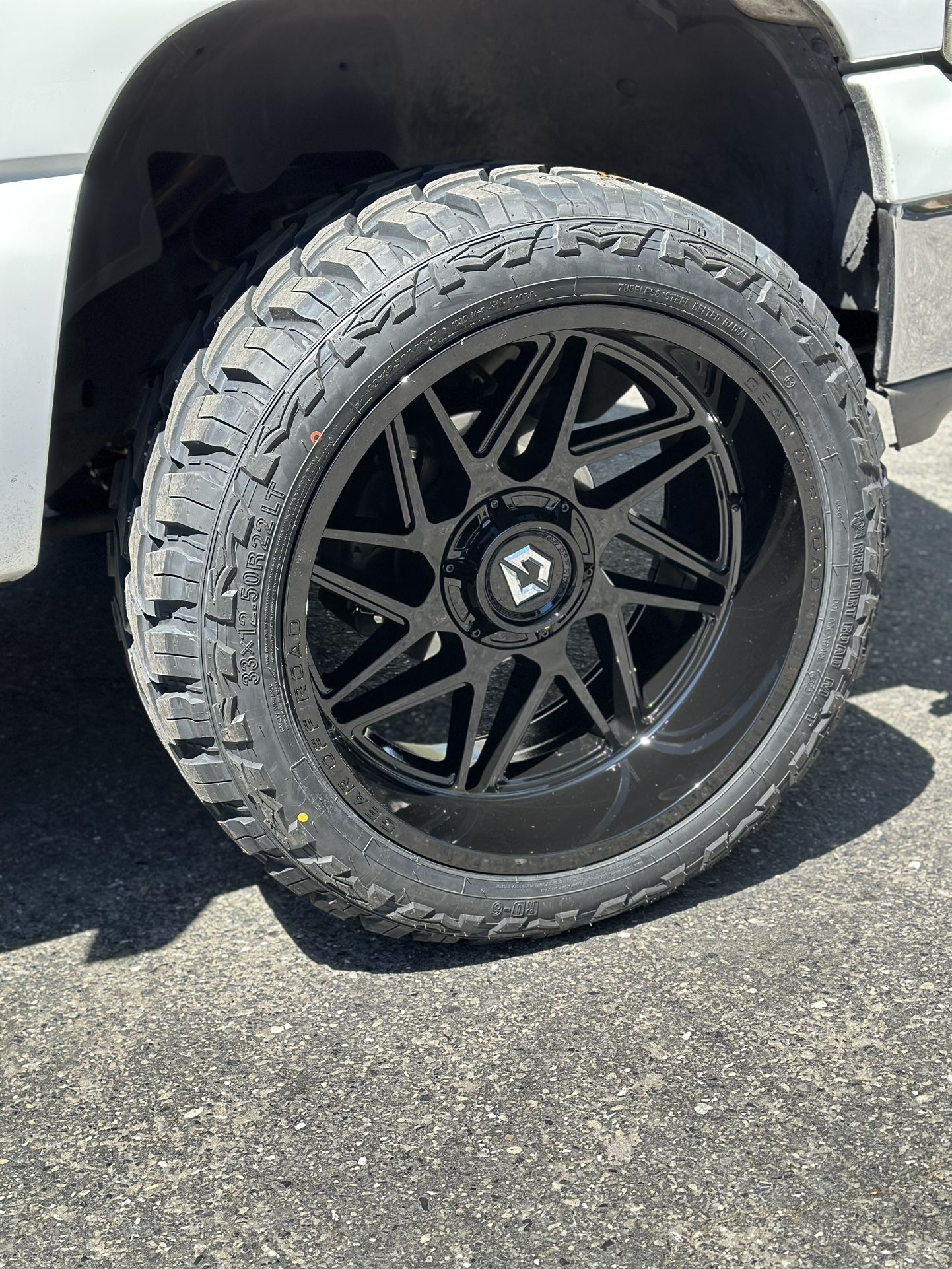 Gear off road 761b 22x12 6x135 6x139 7 rims 33x12 50r22 mud terrain