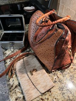 Women’s purses and jewelry box