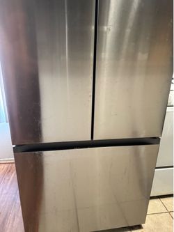 Samsung french door refrigerator 22.2 cu. ft