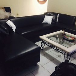 Shape U Sectional Couch Brand New For Sale 