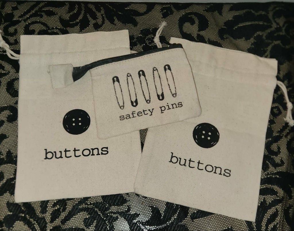 X3 NEE BUTTONS SAFETY PINS CLOTH SEWING SUPPLIES STORAGE NOTION POUCH