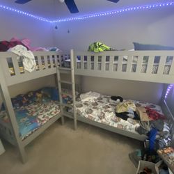 Four Twin size Beds Bump Bed 