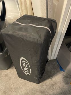 Pack and play with mattress and accessories