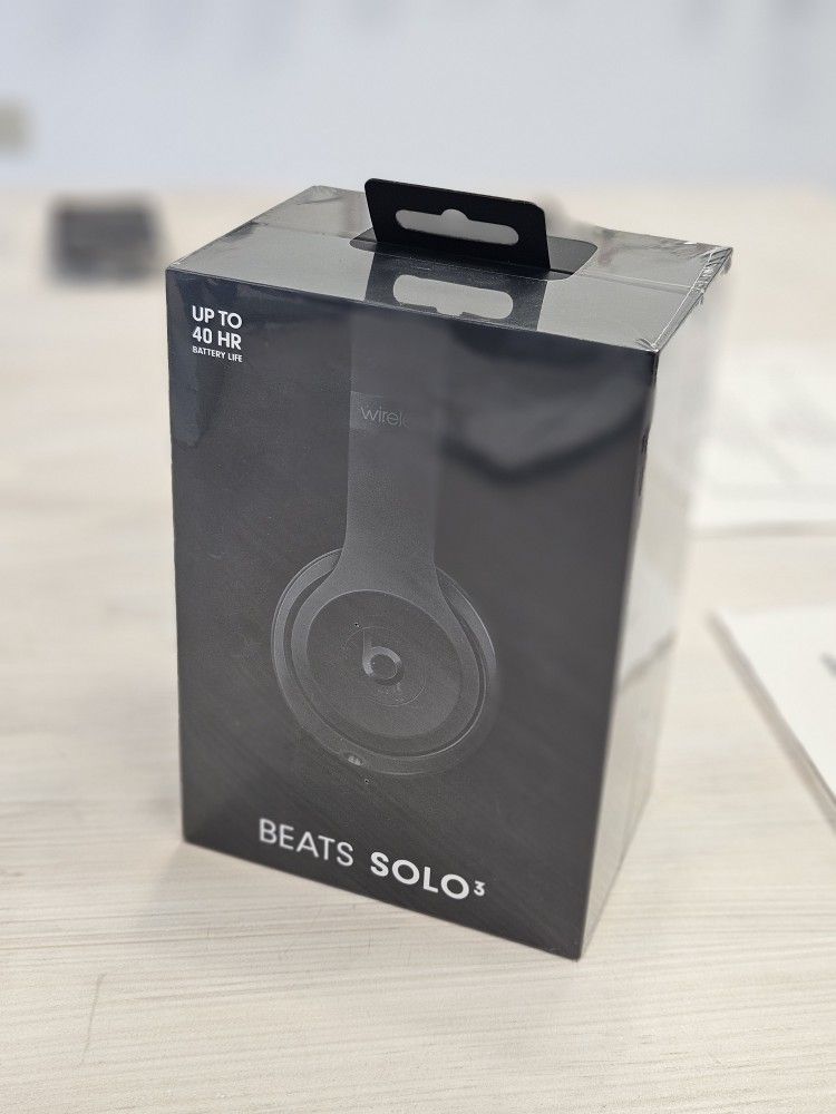 Beats Solo 3 Headphones Brand New - 5 Dollars Down No Credit Needed!