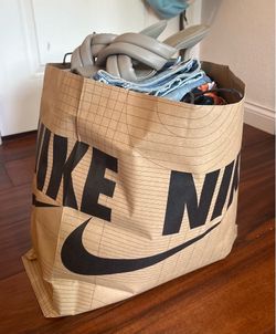 Womens Clothing