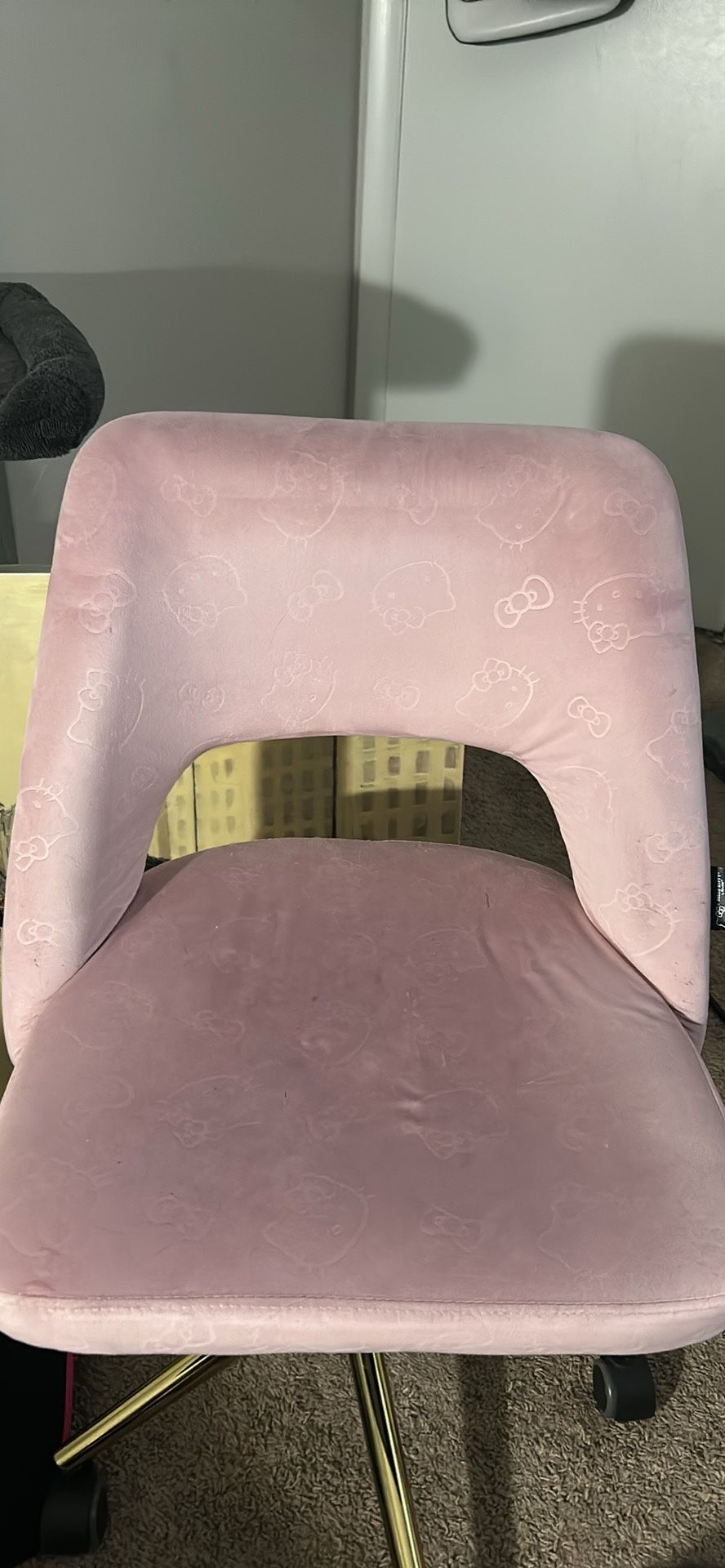Hello Kitty Chair