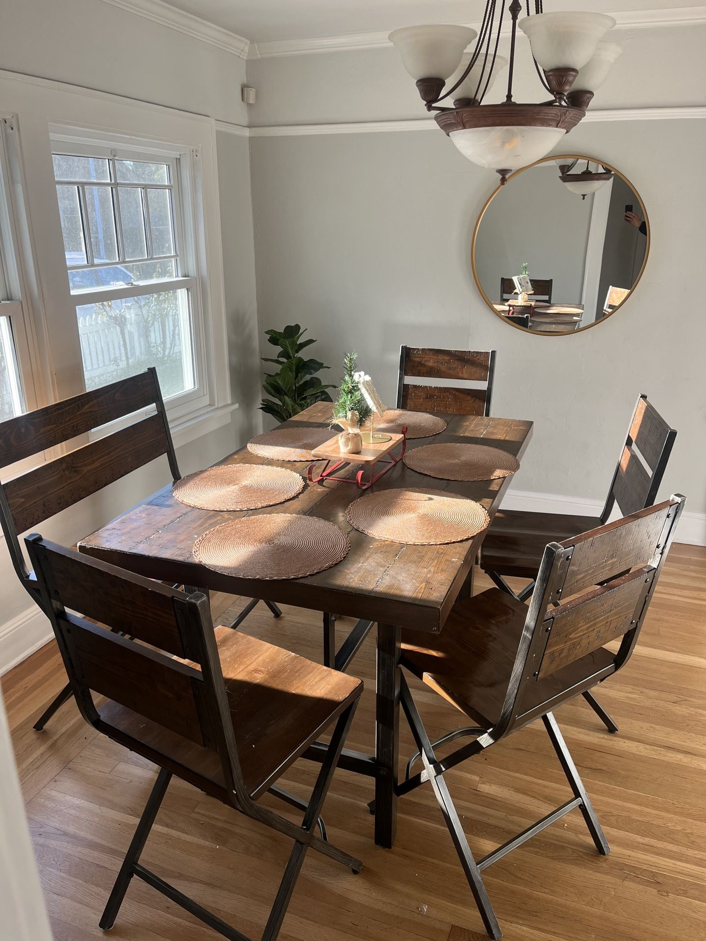 Bistro Dinning Room Set