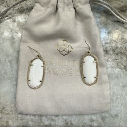 Kendra Scott Earrings 