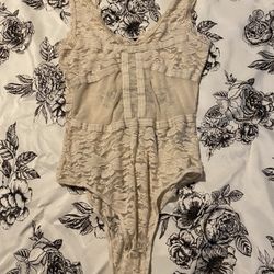 Women Bodysuit Size Medium 