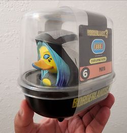 Borderlands Cosplaying Maya Toy Duck
