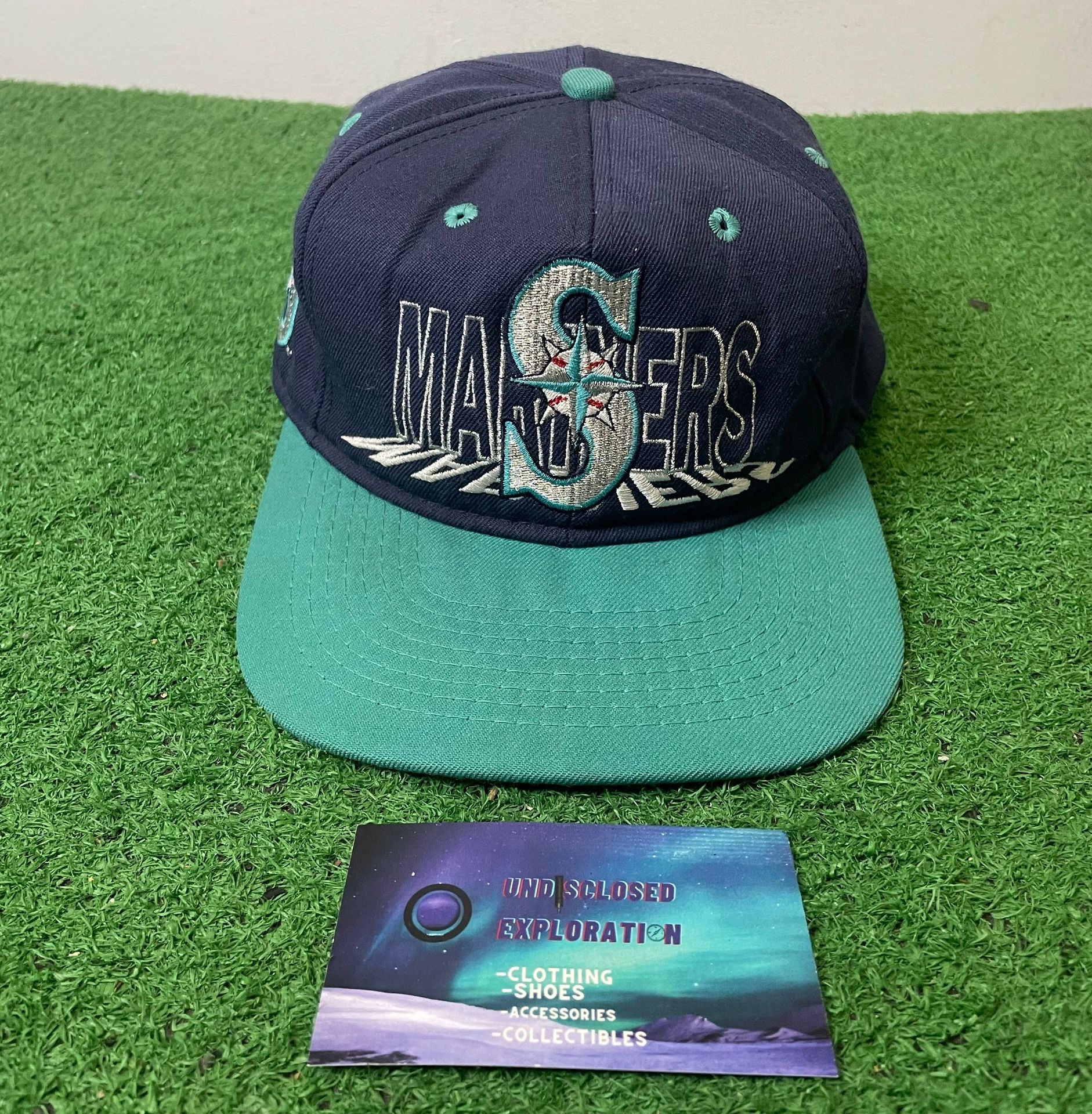 Vintage 1990s Seattle Mariners reflection embroidered hat