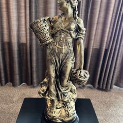 Elegant Lady Holding The Basket Statue