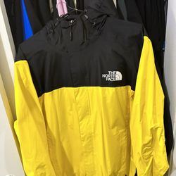 North face Windbreaker 