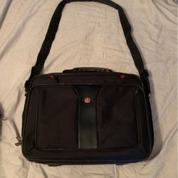 Wenger Laptop Carry Bad