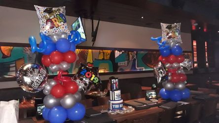 Graduation balloon decoration