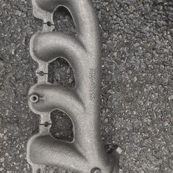 Exhaust Manifold (Right) GMC Silverado 1500