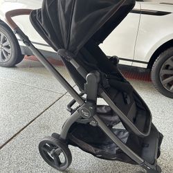 Used Single-to- Duo Stroller Agio Z4 