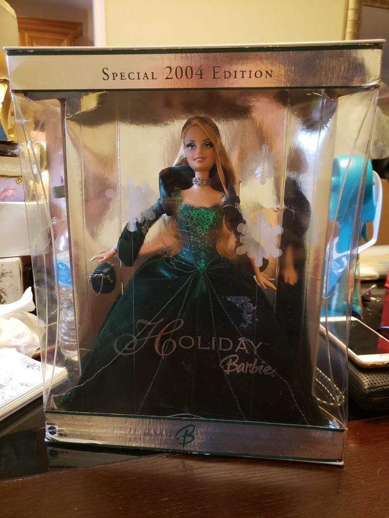 2004 Special Edition Holiday Barbie