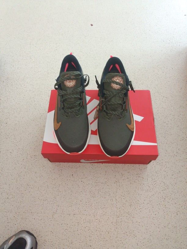 Nike