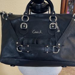 COACH Ashley soft black Leather Convertible Satchel - Shoulder Bag 