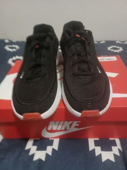 Nike Uplift sneakers