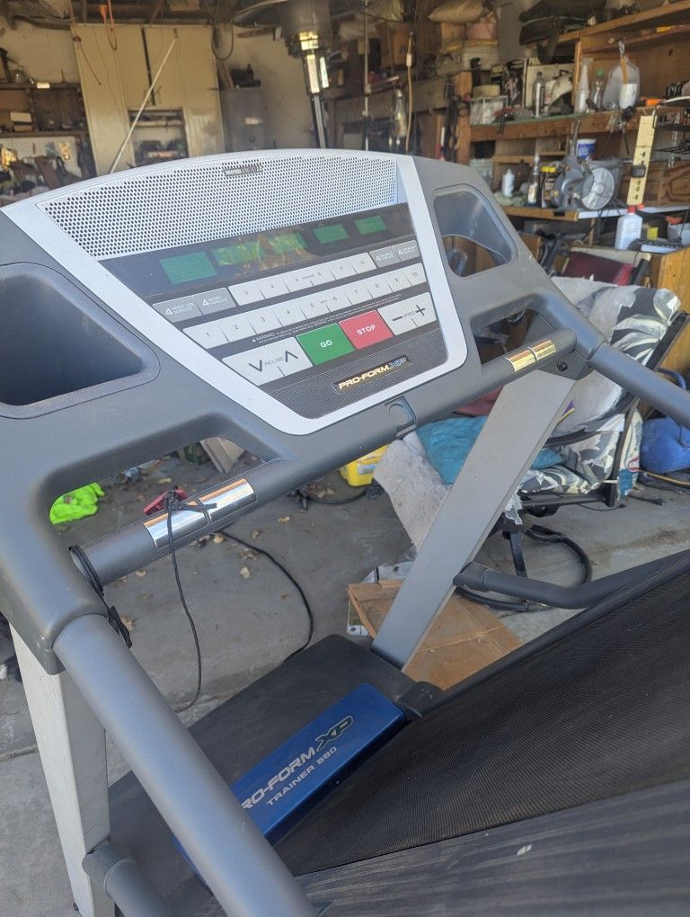 Treadmill 