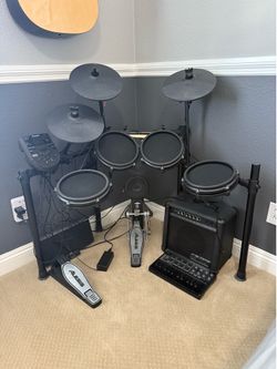Alesis Nitro Electronic Drum Set